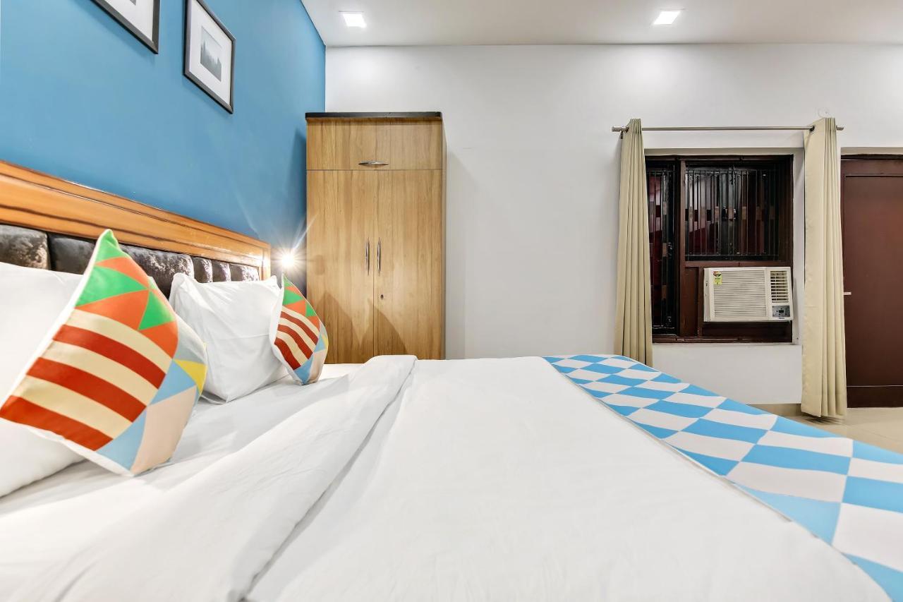 Oyo Home 64106 Comfortable Stay New Delhi Luaran gambar