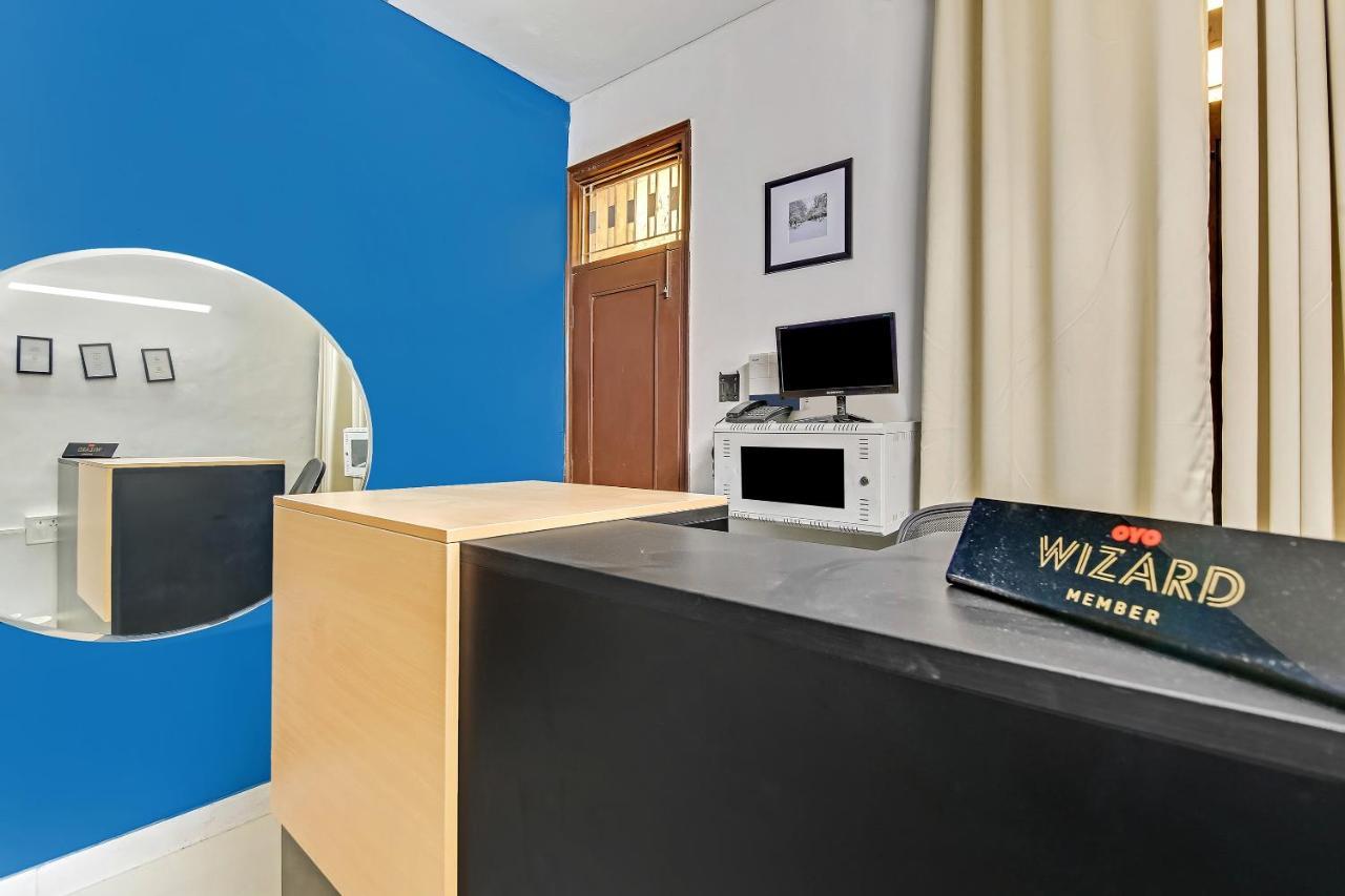 Oyo Home 64106 Comfortable Stay New Delhi Luaran gambar